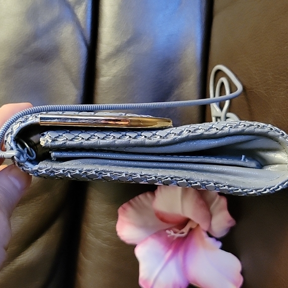 Small Bag Gray Metal Mesh Magnet Closing - Picture 7 of 11